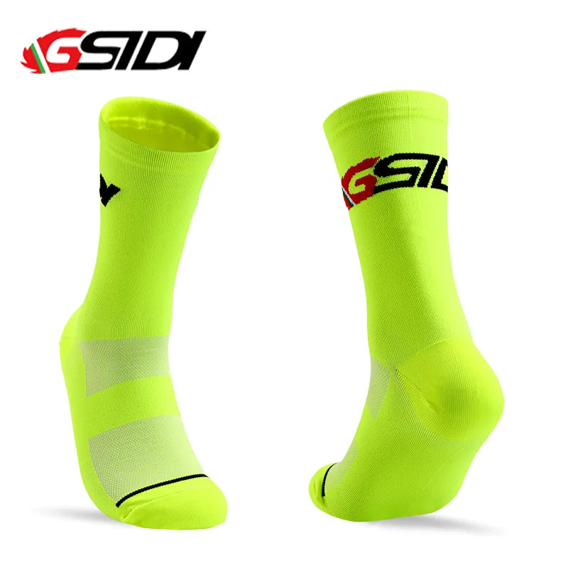 High-Quality Compression Men Running Professional